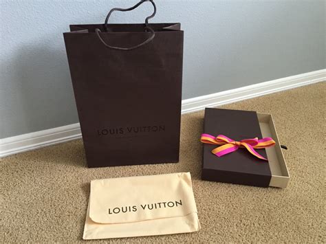 louis vuitton gift set for her|louis vuitton gifts under 100.